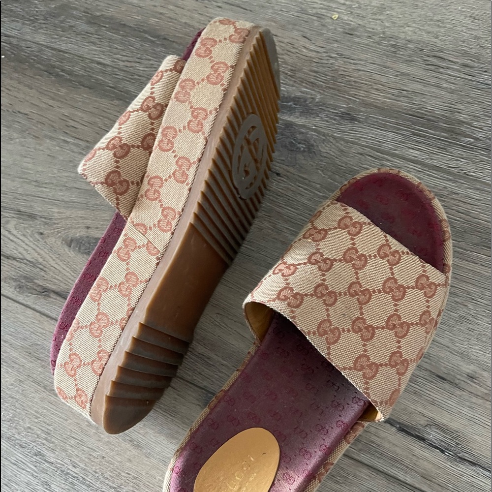 Gucci Slides